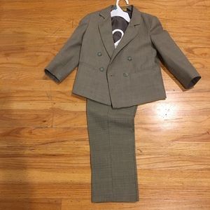 Boy gray suit 4T